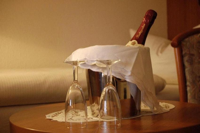 Hotel Evabrunnen ビショフスヴェルダ エクステリア 写真