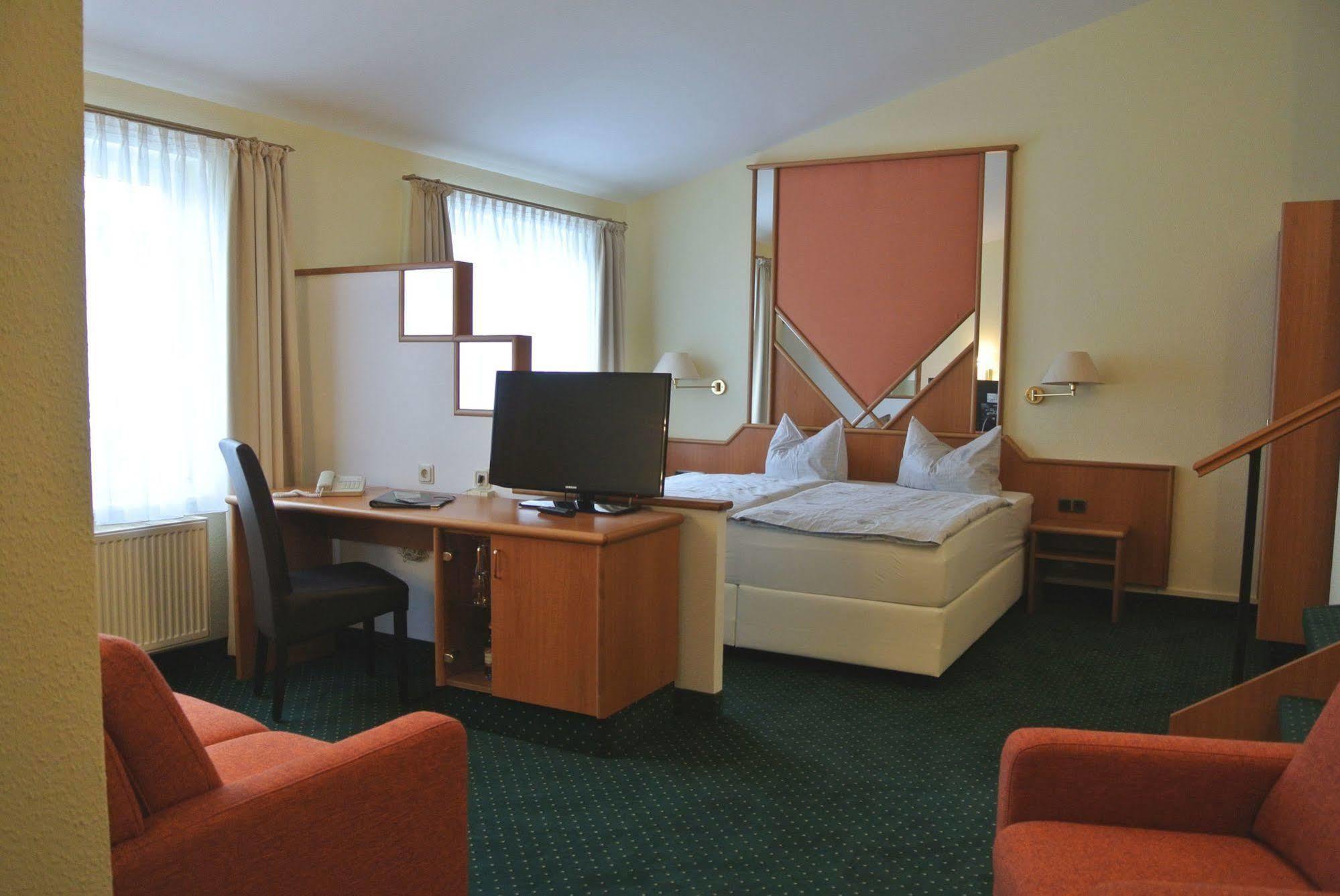Hotel Evabrunnen ビショフスヴェルダ エクステリア 写真