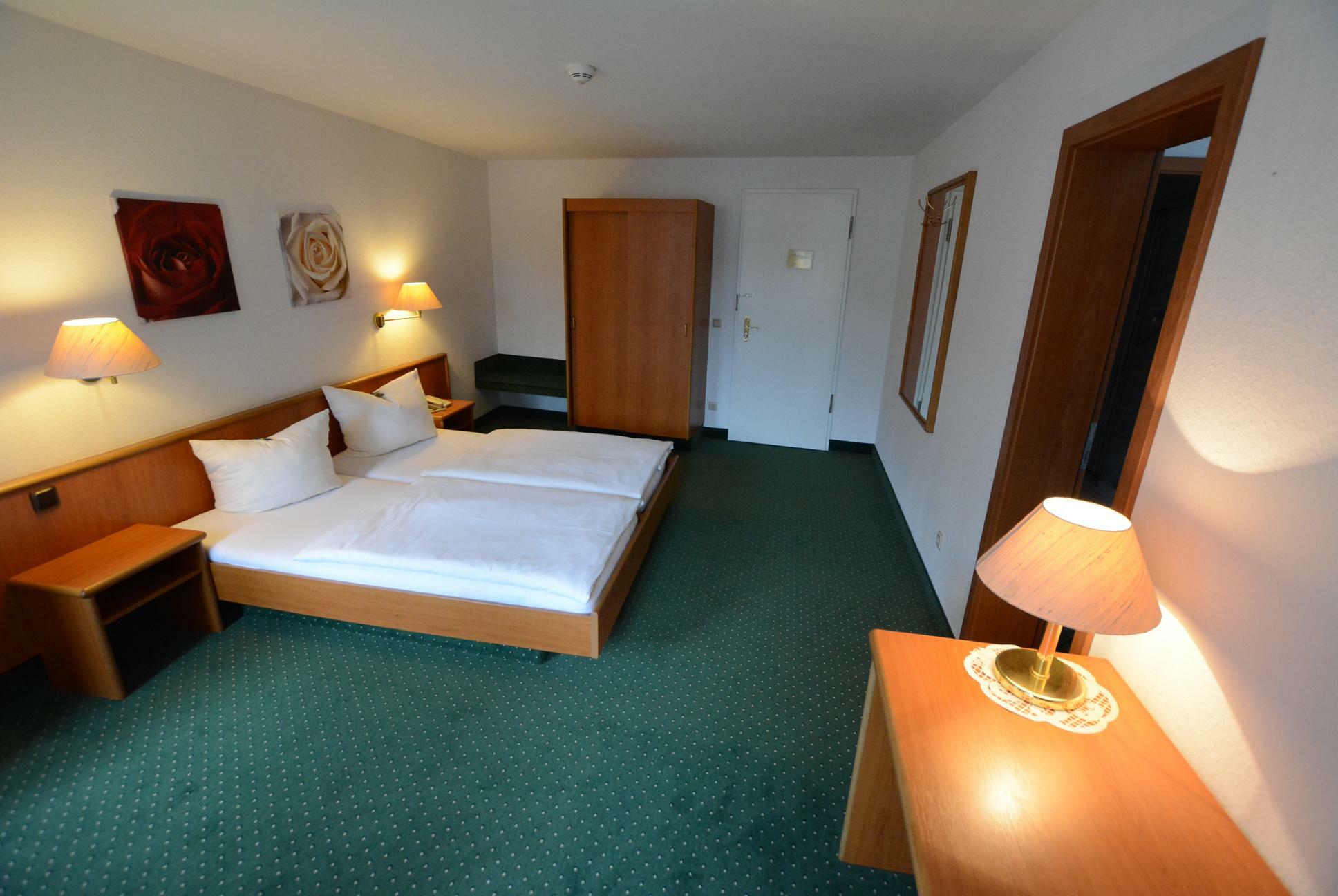 Hotel Evabrunnen ビショフスヴェルダ エクステリア 写真